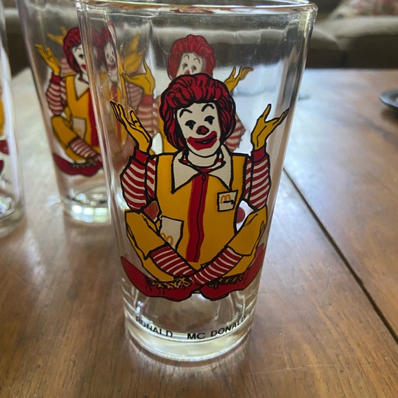 3 Vintage Collector Ronald McD’s Drinking Glasses - Picture 2 of 6
